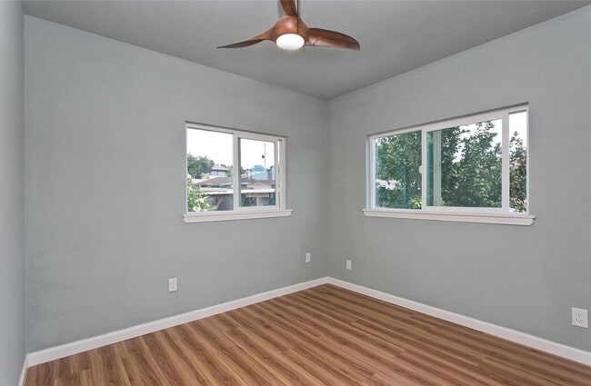 Building Photo - 3317 Catherine St