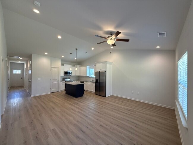 Building Photo - Brand New Construction 3 Bedroom 2 Bathroom House