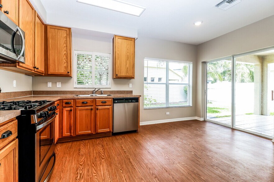 Building Photo - 3601 Foray Ln