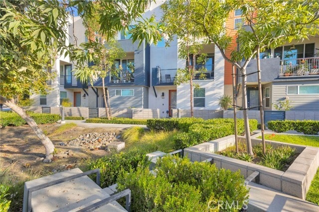 Building Photo - 9958 Artesia Blvd