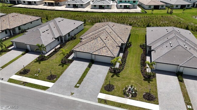 Building Photo - 19597 Hinkley Dr