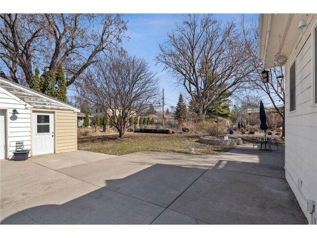 Building Photo - 2721 29th Ave NE