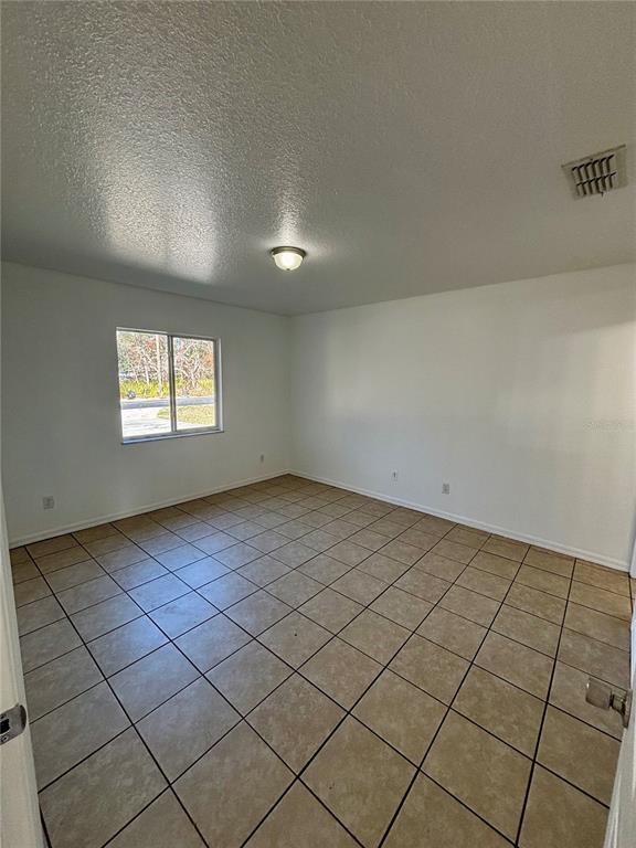 Building Photo - 6 Spring Trail