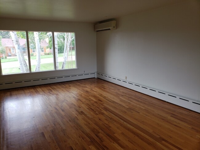 Building Photo - 3721 McComb Ave