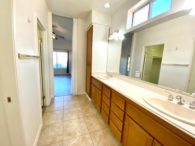 Building Photo - 45385 Big Canyon St