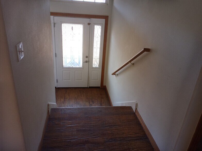 Building Photo - 5926 E 76th Ct