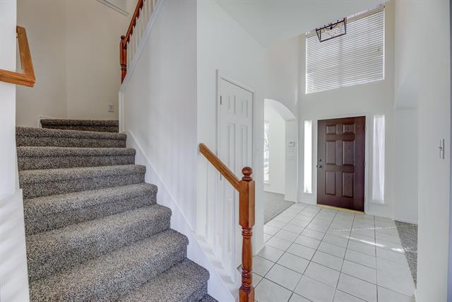 Building Photo - 12347 Red Hawk Dr