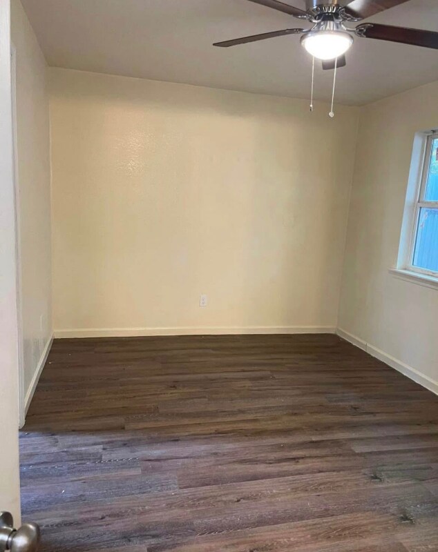 Building Photo - 1015 N 14th St