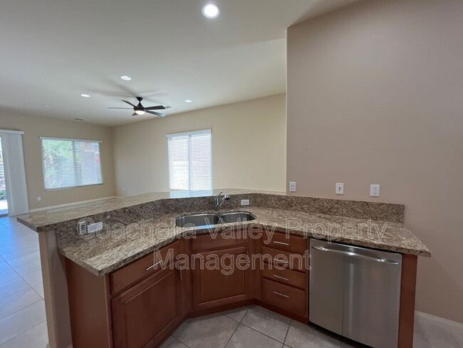 Building Photo - 81682 Avenida Alturas