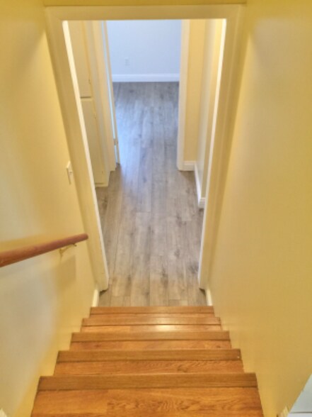 Building Photo - 4328 S Park St