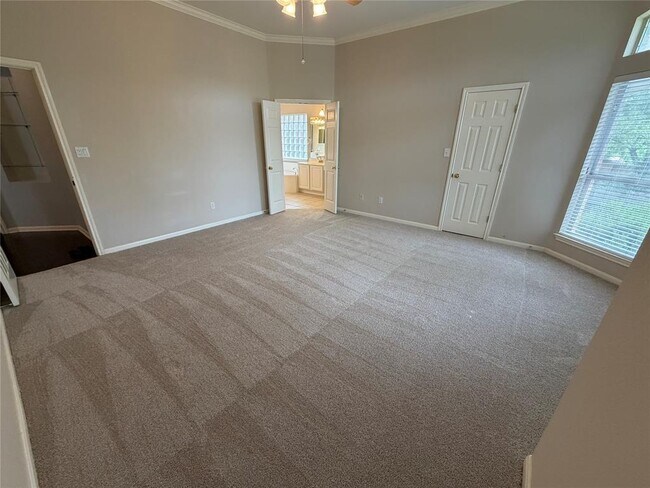 Building Photo - 8413 Sea Ash Cir