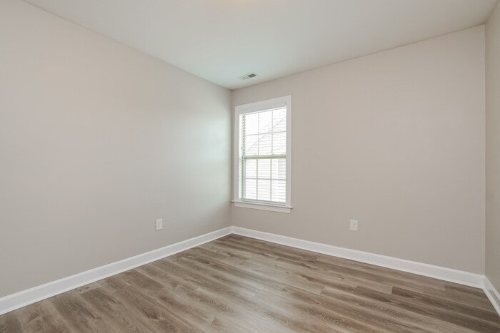 Building Photo - 161 Trevor Ridge