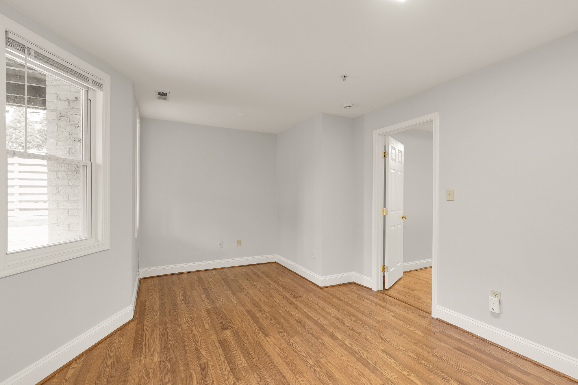 Building Photo - 1316 Irving St NW