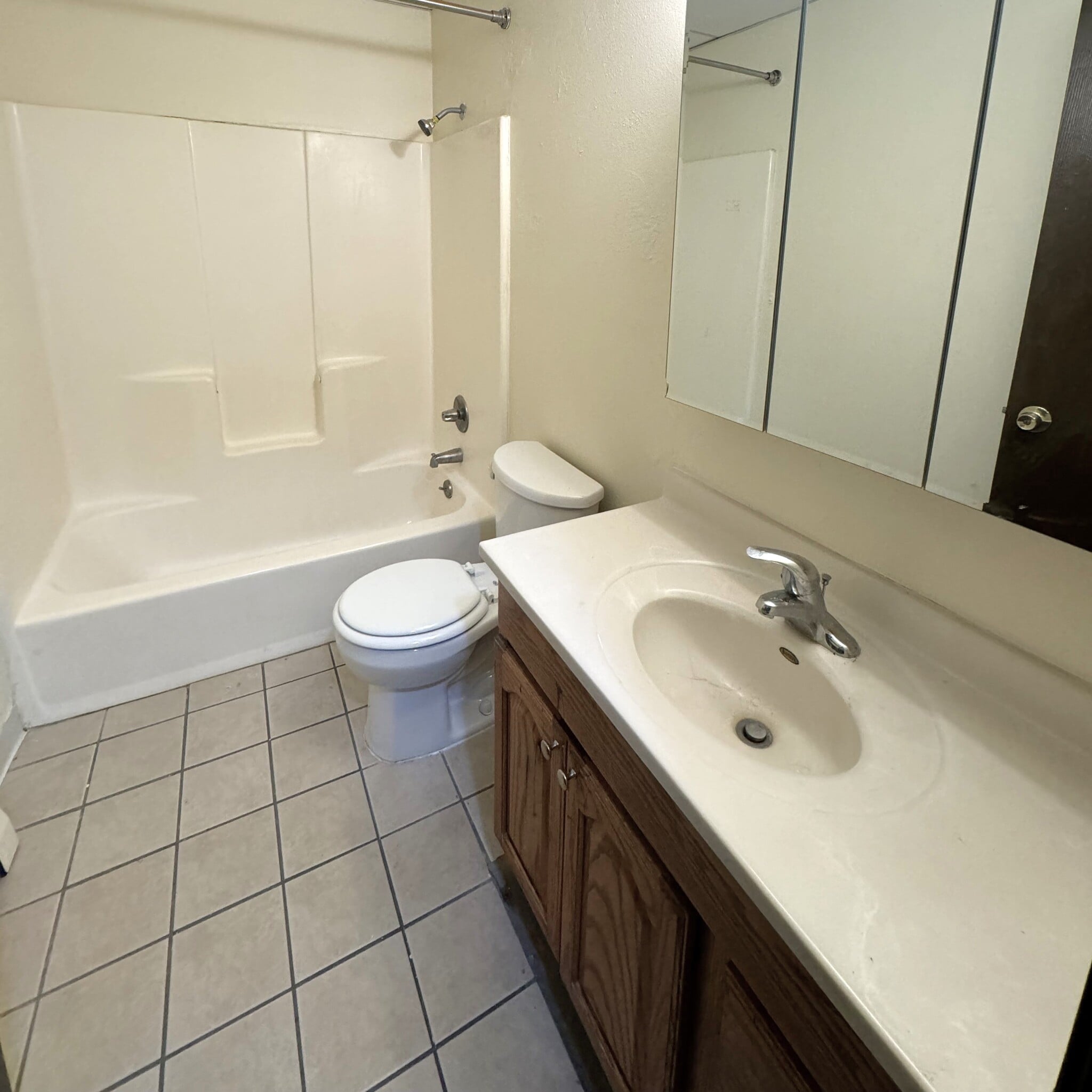 Building Photo - 2355 Chalet Gardens Rd