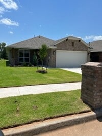 Building Photo - Beautiful New Home!