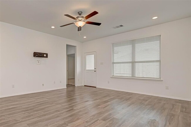 Building Photo - 2847 Mistygate Ct