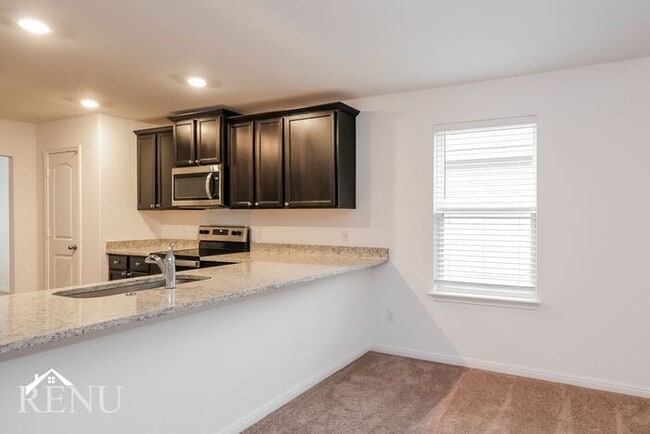 Building Photo - Coming Soon!