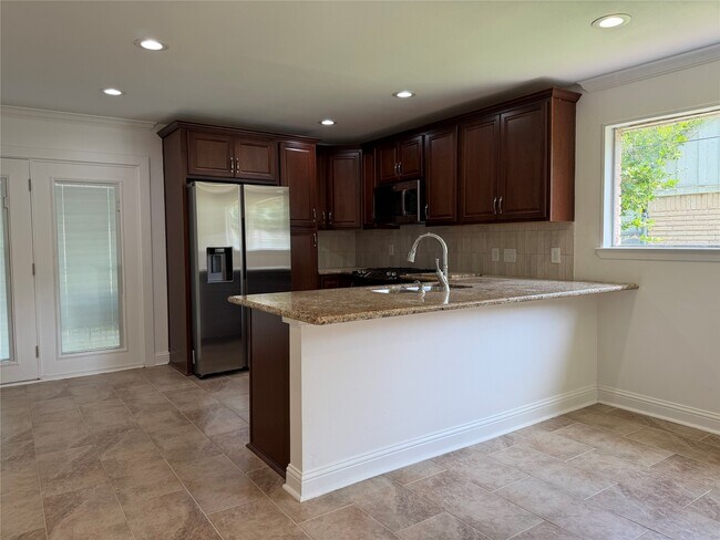 Building Photo - 13419 Candleshade Ln