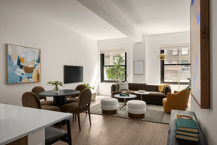 Building Photo - Wacker Place