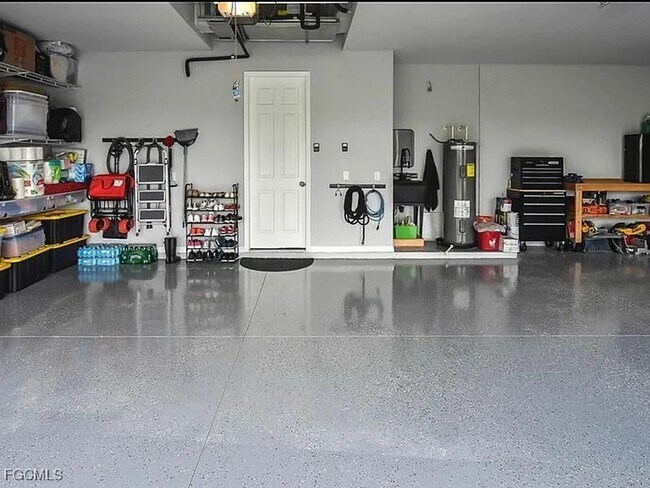 Building Photo - 4117 NW 22nd St