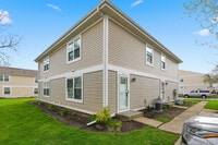 Building Photo - 377 Farmingdale Cir