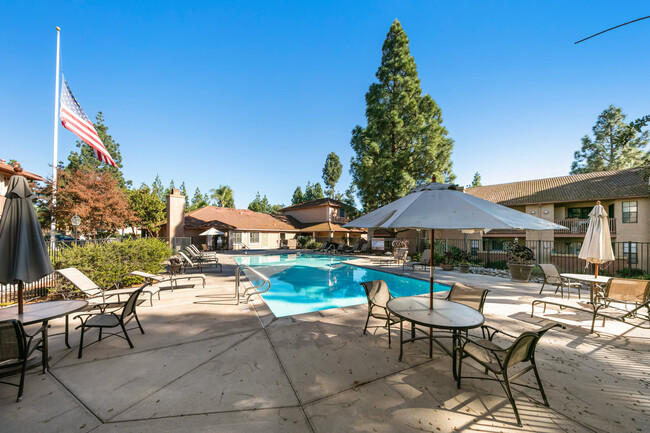 Building Photo - 12043 Alta Carmel Ct