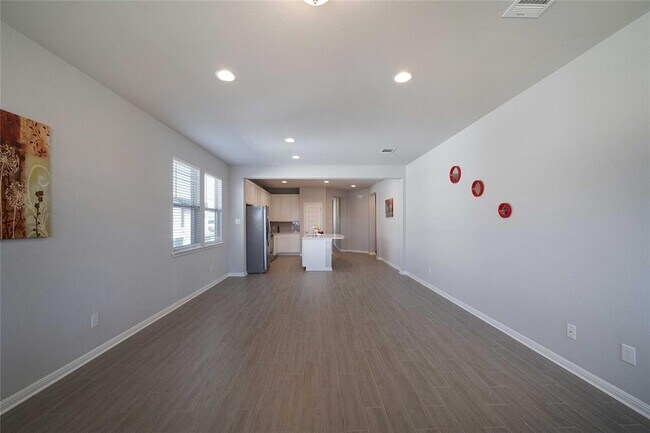 Building Photo - 140 Drifter Ln