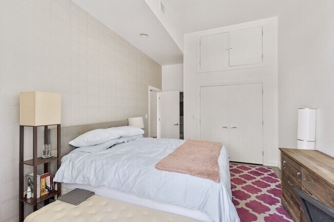 Building Photo - 130 Appleton St