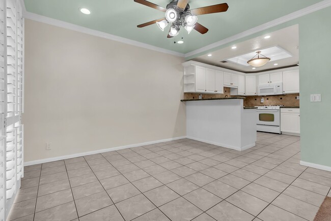 Building Photo - 21166 Gladiolos Way