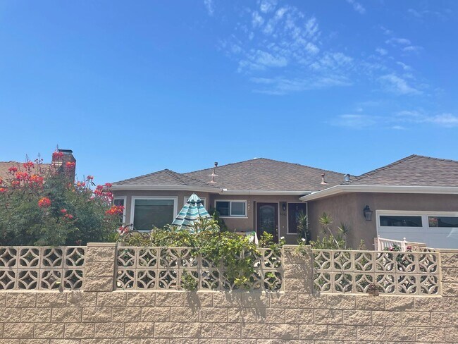 Building Photo - 6342 Clara Lee Ave