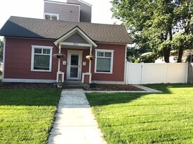 Building Photo - 511 E Indiana Ave