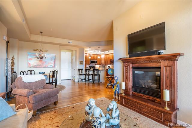 Building Photo - 7865 Vallagio Ln