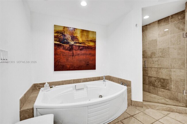 Building Photo - 18201 Collins Ave