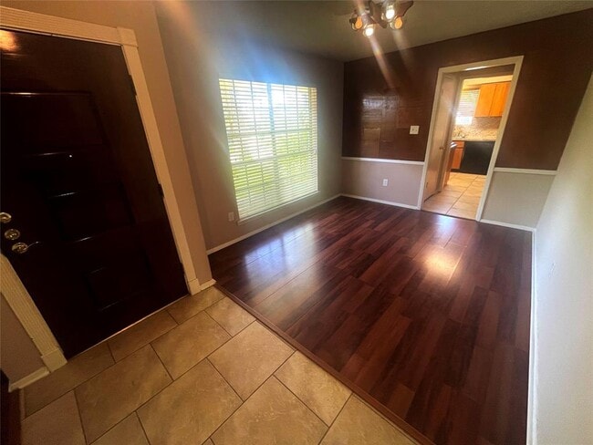 Building Photo - 11326 Sagemeadow Ln