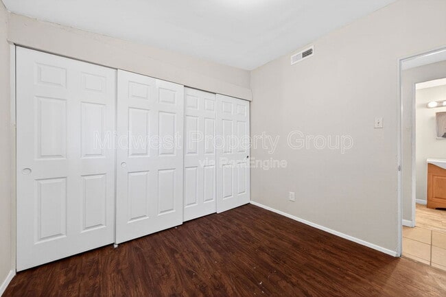 Building Photo - 8310 Sagewood Ln