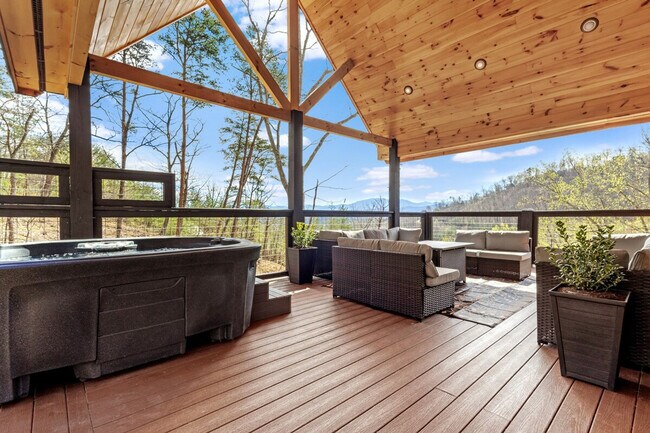 Building Photo - 2125 Rising Fawn Way