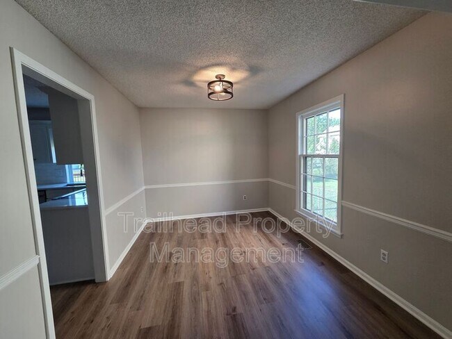 Building Photo - 13325 W 104th St
