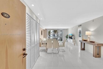 Building Photo - 9195 Collins Ave