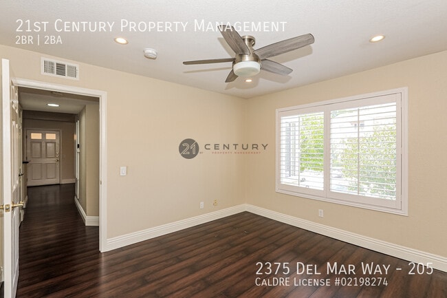 Building Photo - 2375 Del Mar Way