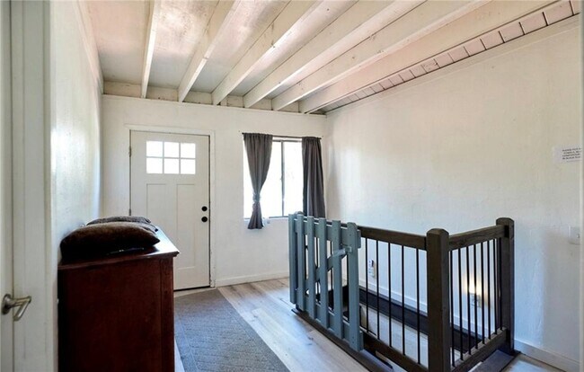 Building Photo - 33362 Carlock Dr