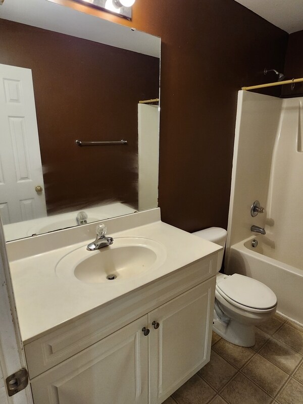 Building Photo - 429 Buttonbush Ct