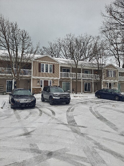 Building Photo - 505 N Washington Ave