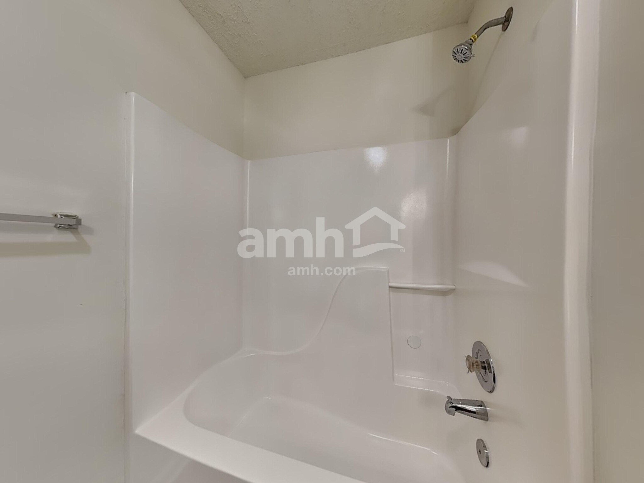 Building Photo - 1738 Ammons Dr