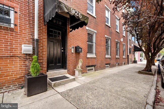 Building Photo - 926 E Passyunk Ave