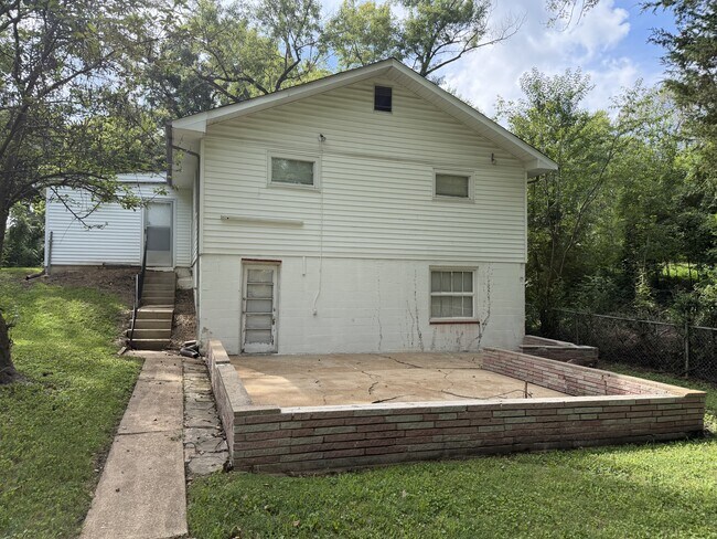Building Photo - 6150 Dupree Ave