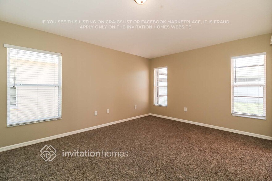 Building Photo - 449 Stone Briar Dr