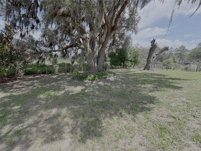 Building Photo - 6350 NE 86th Ave