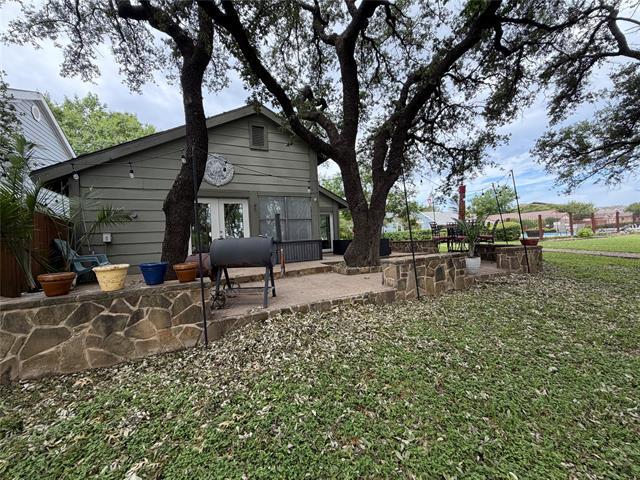 Building Photo - 9340 Mountain Lake Cir