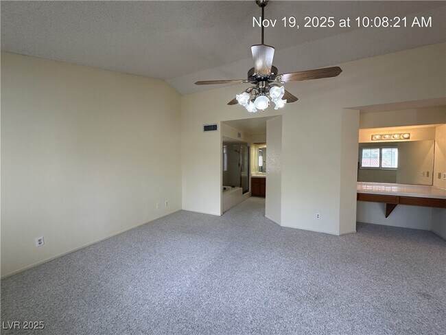 Building Photo - 398 Decareo Ct