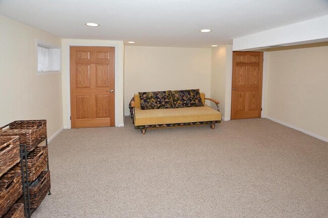 Building Photo - 113 E Taylor Run Pkwy